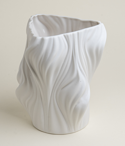 Ваза фарфоровая VOLNA Малая
