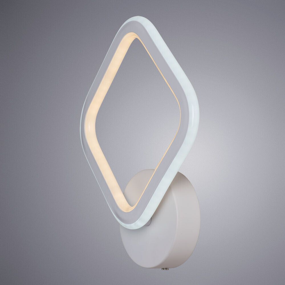 Настенный светильник Arte Lamp