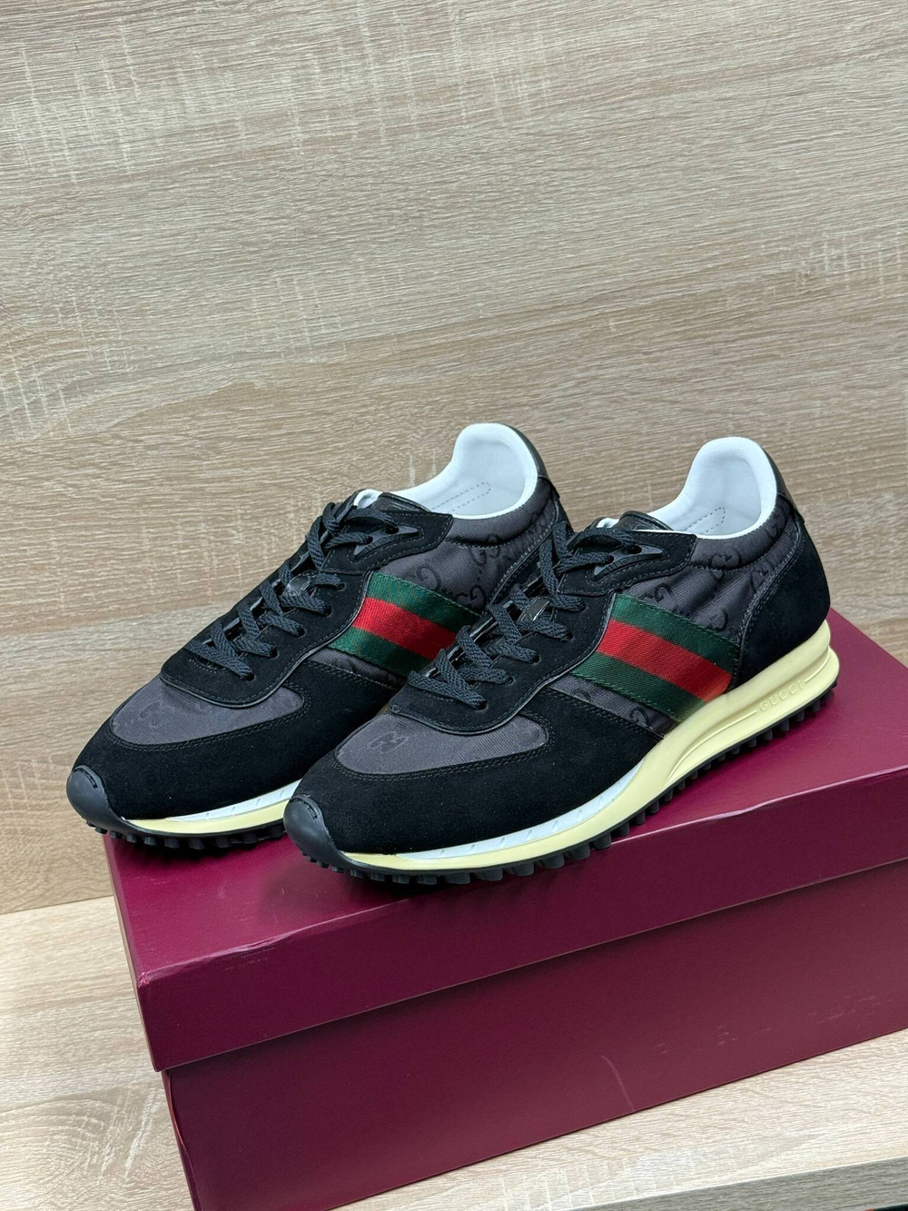 Кроссовки Gucci