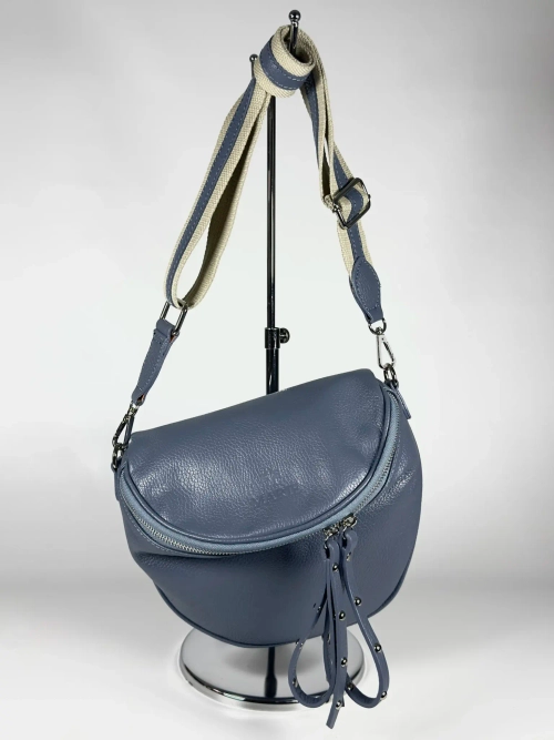 Женская кросс-боди сумка из натуральной кожи цвета джинс