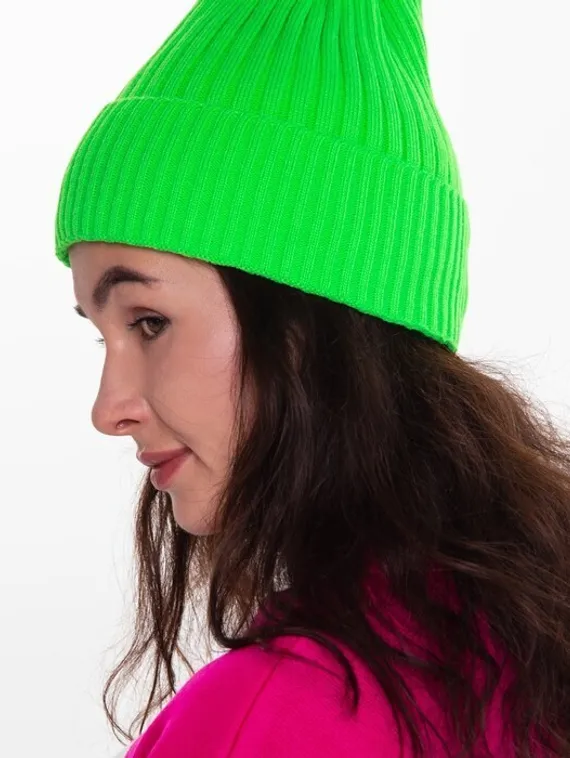 Шапка женская зимняя, цвет зелёный, размер 52-56