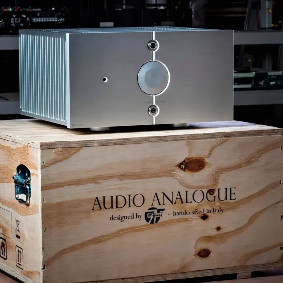 Audio Analogue Absolute Integrated (RR) Silver