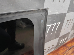 Стекло багажника левое Toyota Land Cruiser 200 07-15 Б/У Оригинал 6272060B31