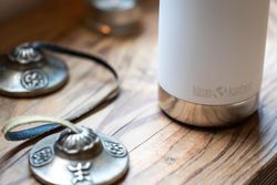 Термокружка Klean Kanteen TKWide Cafe Cap 12oz (355 мл) Tofu