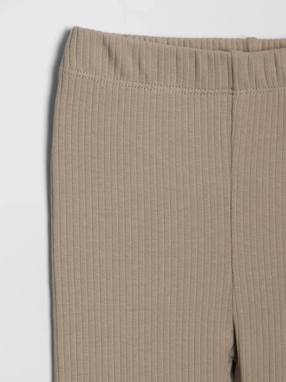 Костюм для девочки на осень