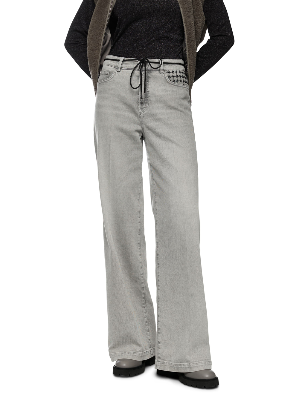 Джинсы из хлопка