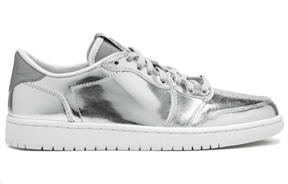 Кроссовки Jordan Air Jordan 1 Retro Low Pinnacle Metallic Silver