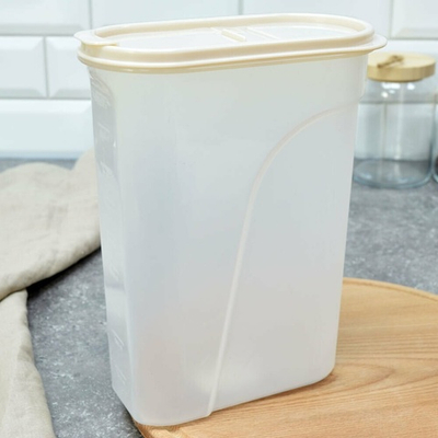 Емкость для сыпучих продуктов 2,4л (бежевый)