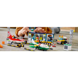 LEGO Juniors: Городской аэропорт 10764 — Central Airport — Лего Джуниорс Подростки