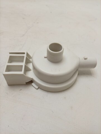 RST703DW кт18 Улитка насоса циркуляции для стиральной машины Ariston C00373082 б/у