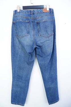 Джинсы BERSHKA модель MOM, маркировка 38, на 44 размер