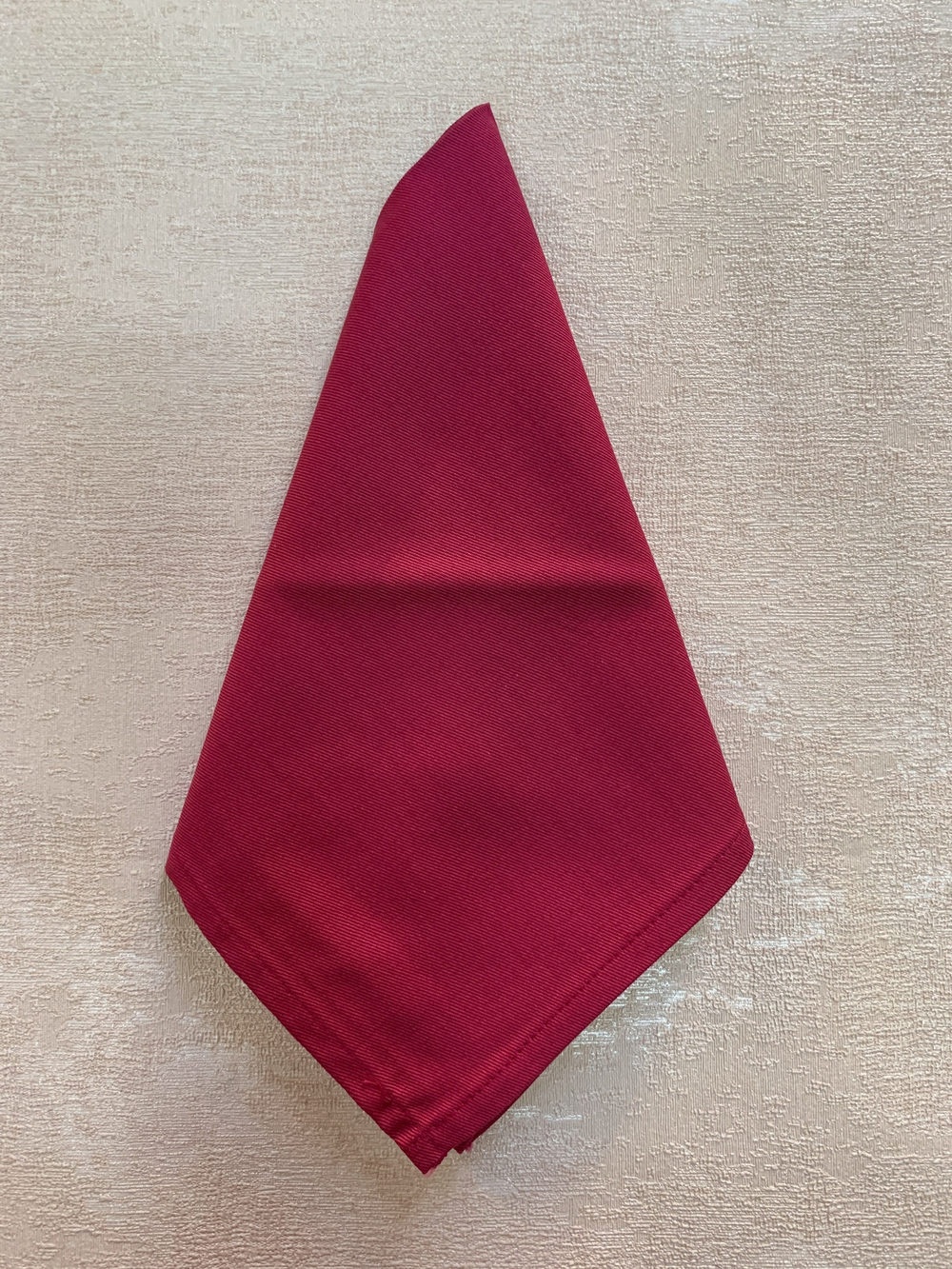 Скатерть 175x270 и 12 салфеток TagHouse 303 Vegetables Овощи малиновые