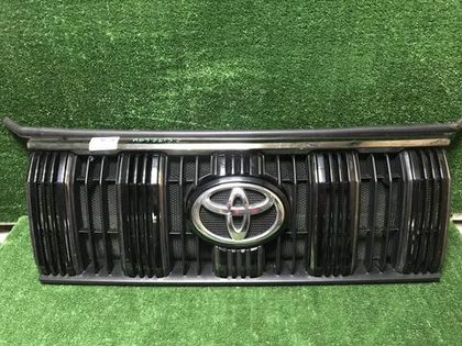 Решетка радиатора Toyota LC Prado 150 17-нв Black