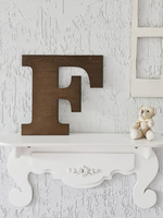Буква английского алфавита деревянная настенная