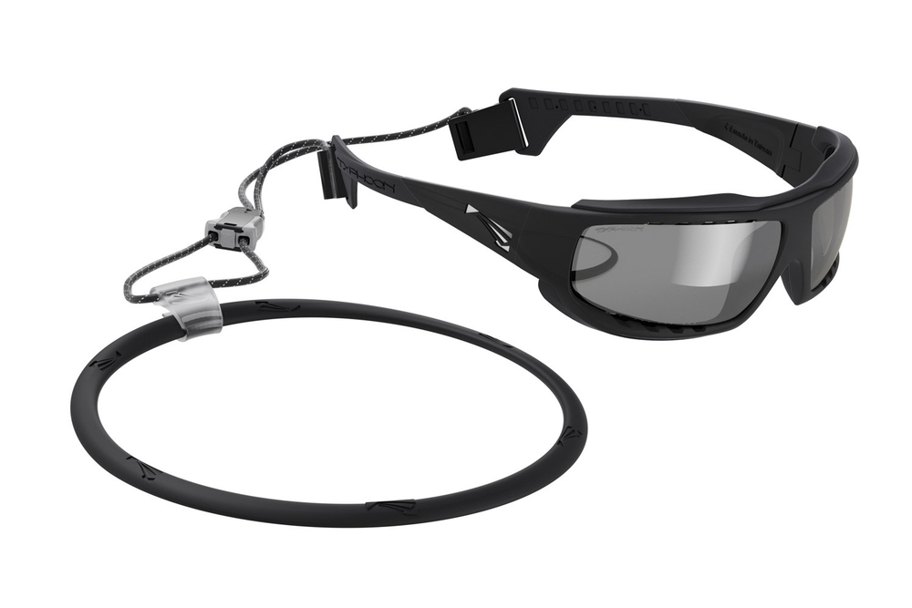 Спортивные очки LiP Typhoon / Matt Black - Black / NXT / PU Photochromic / Smoke Lens