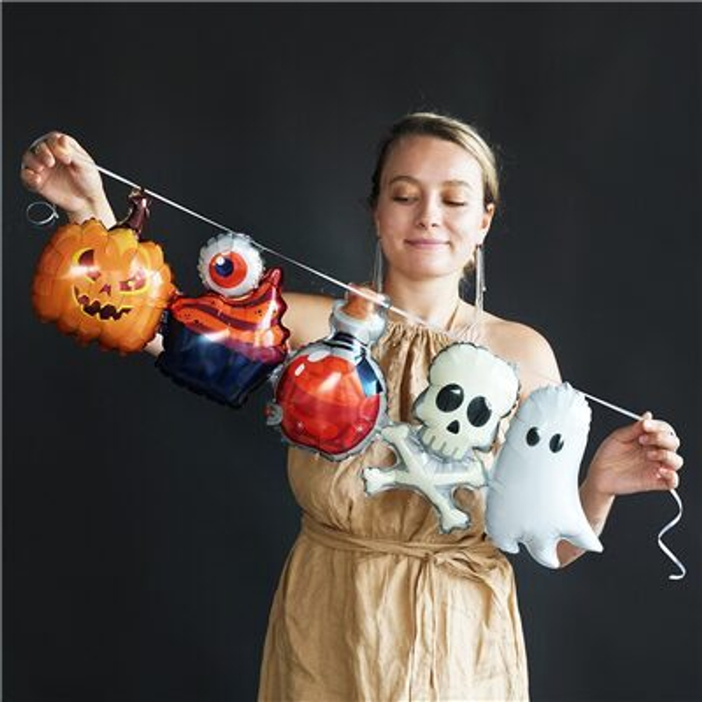 Гирлянда из шаров на Хеллоуин