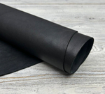 Натуральная кожа для сумок Buffalo Wax Nero в толщине 1,6-1,8 мм