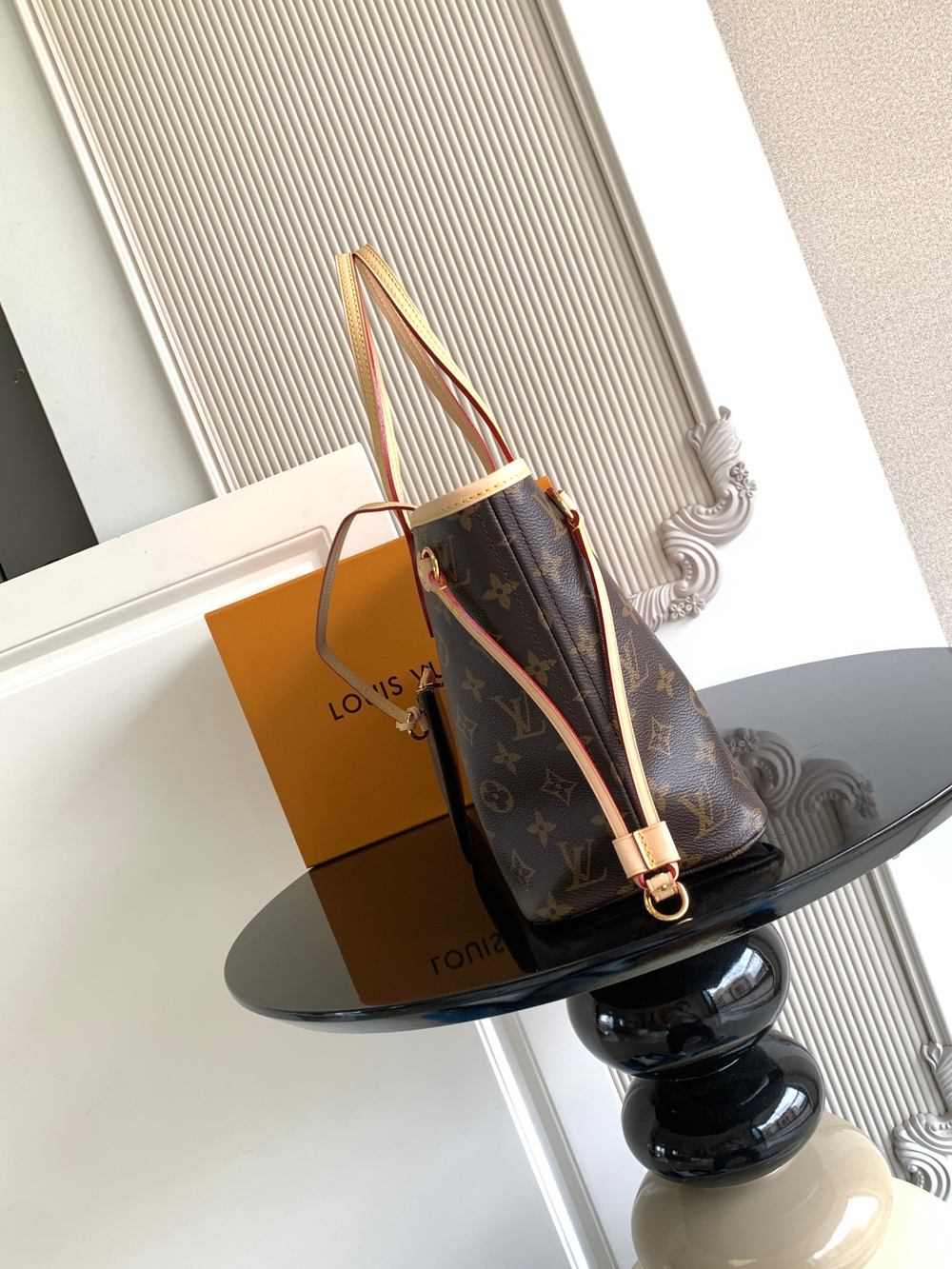 Louis Vuitton Neverfull PM