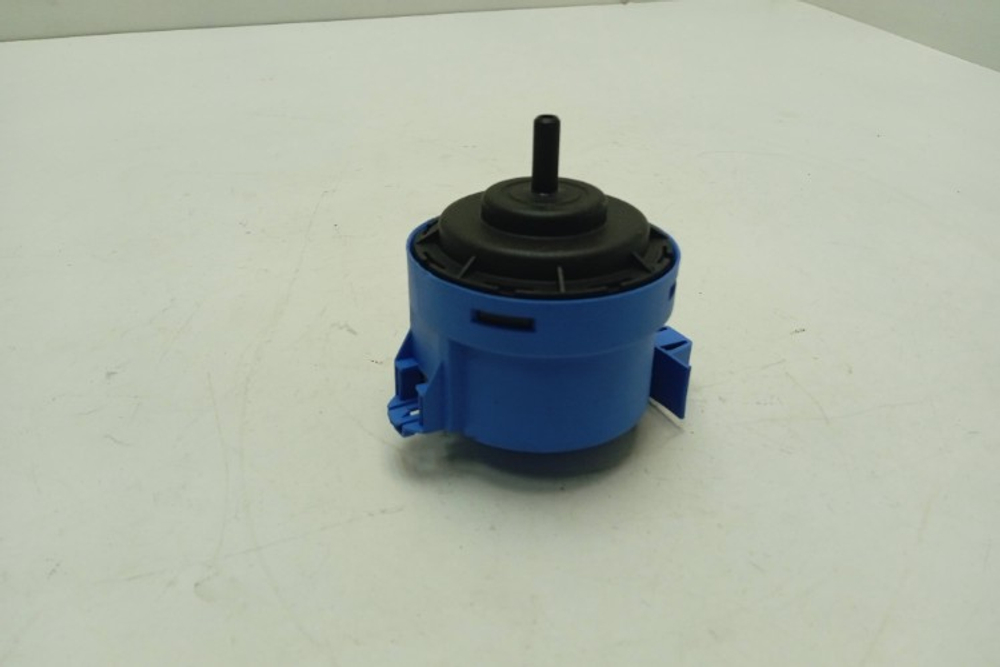 EWS10470W кт141 Датчик уровня воды для стиральной машины Electrolux EWS10470W б/у
