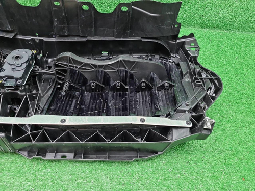 Решетка радиатора BMW X6 G06 (2019-2023)