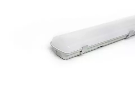 Светильник LED ДСП Айсберг 40W-5000Лм IP65 5000К опал с БАП 3ч 1262х128х80мм vs101-40-op-5k-li3h