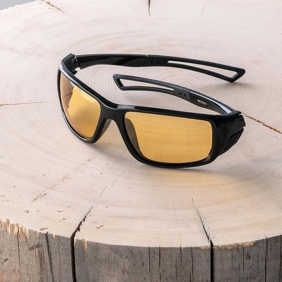 Очки PREMIER поляризационные в чехле (желтый) PR-OP-55408-E-B