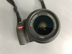 Nikon D3100 + 18-55mm 3.5-5.6G VR (9.500 кадров)