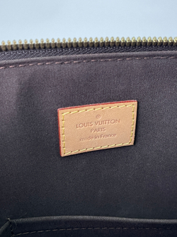 Сумка Louis Vuitton