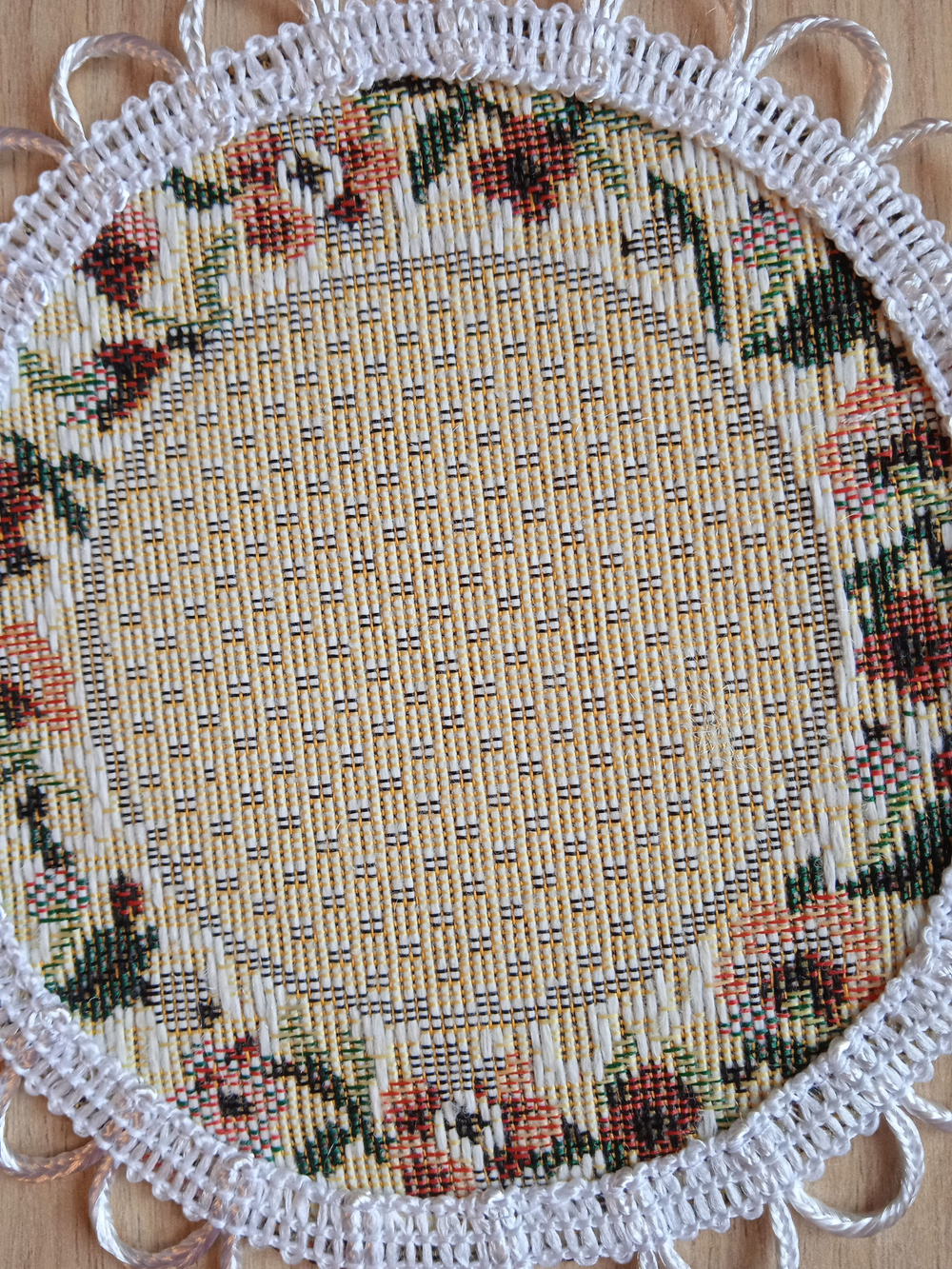 Набор декоративных гобеленовых салфеток "Весна" (1 шт 31х47+6 шт d 13)