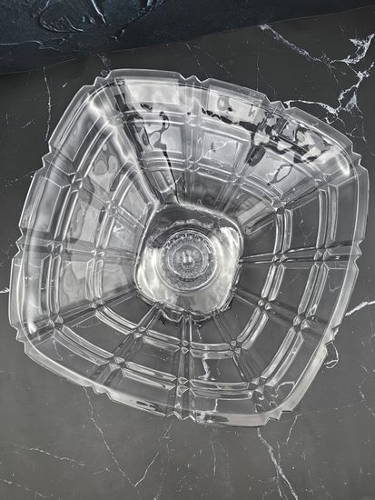 Блюдо-фруктовница стеклянная на ножке 28х15 см.