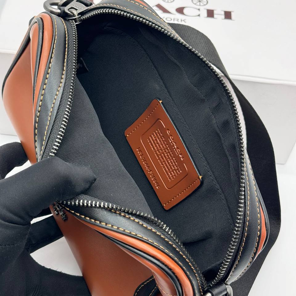 Coach 133