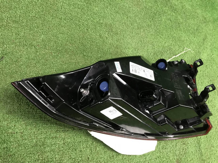 Фонарь правый внешний Porsche Cayenne 2 958 14-18