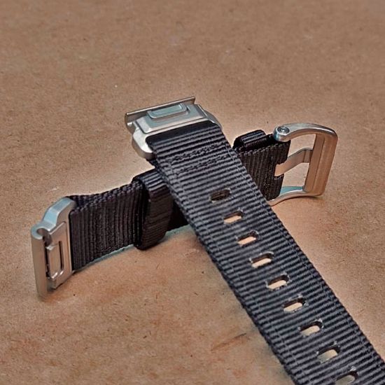 Ремешок тактический Tactix 22 мм. для Garmin Fenix 7 / 6 / 5, Forerunner 935 / 945 / 955, instinct, instinct 2, Epix Gen 2  нейлоновый быстросъемный на застежке