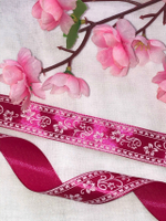 Лента атл. с принтом цветочки 25мм*1