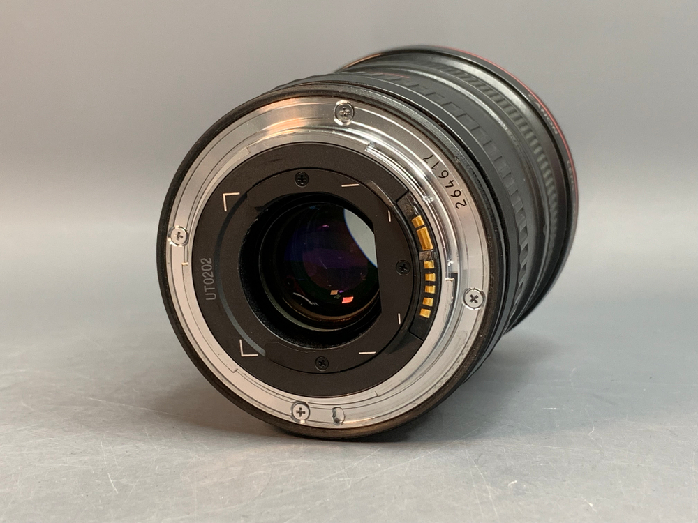 Canon EF 17-40mm f/4L USM
