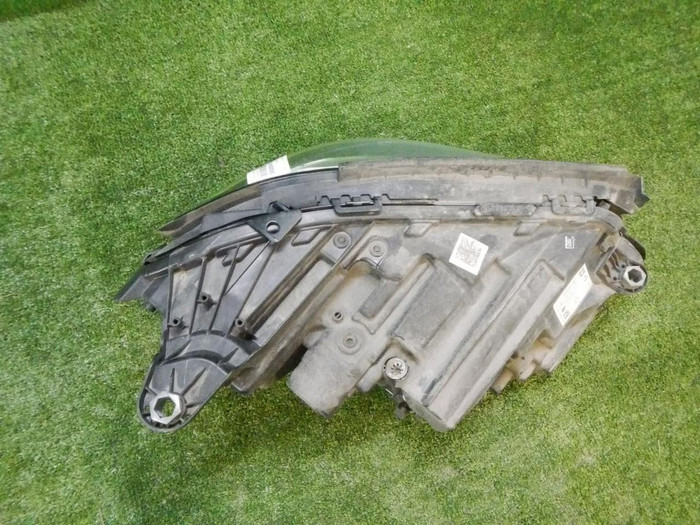 Фара левая Mercedes E W213 (2016-2021) LED