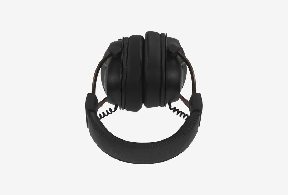 203012003994949_0326330101243