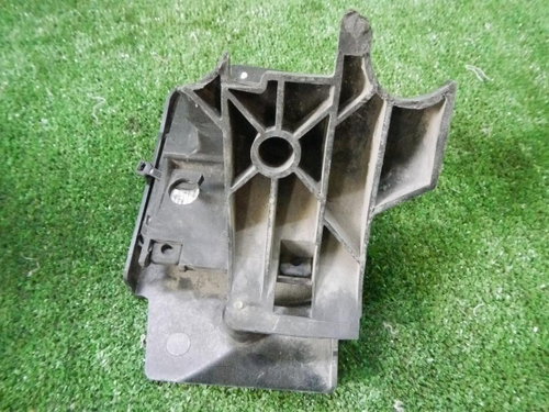 Датчик слепых зон правый RR Vogue 4 L405 (17-22)
