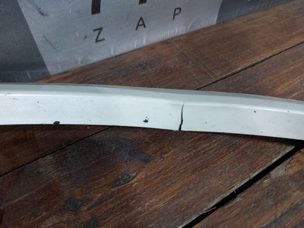 Накладка крыла переднего левого Mercedes GLE V167 18-нв Б/У Оригинал A1678809704