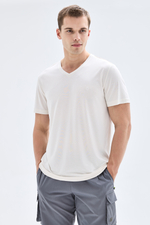 Футболка мужская экру
