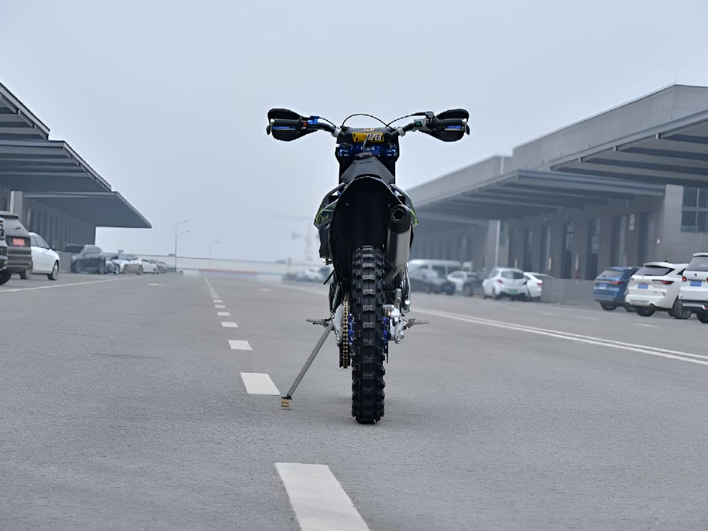 Мотоцикл кроссовый эндуро FXMOTO Madhawk