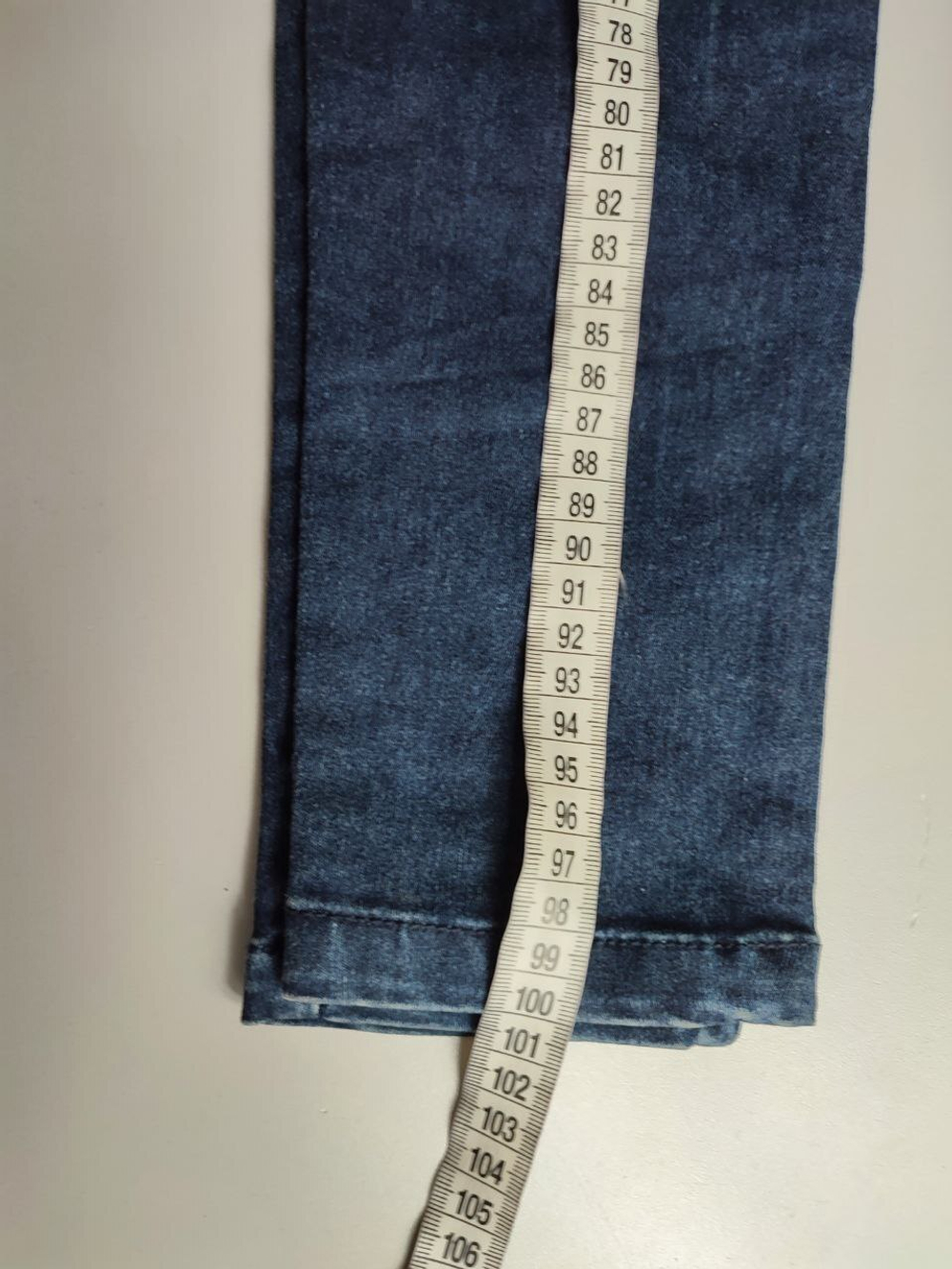 Леггинсы RESERVED как джинсовые 40 размер, новые