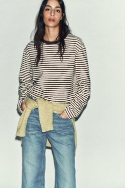 ZARA ФУТБОЛКА В ПОЛОСКУ С ДЛИННЫМИ РУКАВАМИ, В ПОЛОСКУ