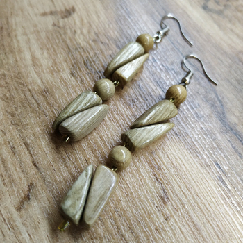 Серьги Клинышки, дерево, цвет светло-коричневый