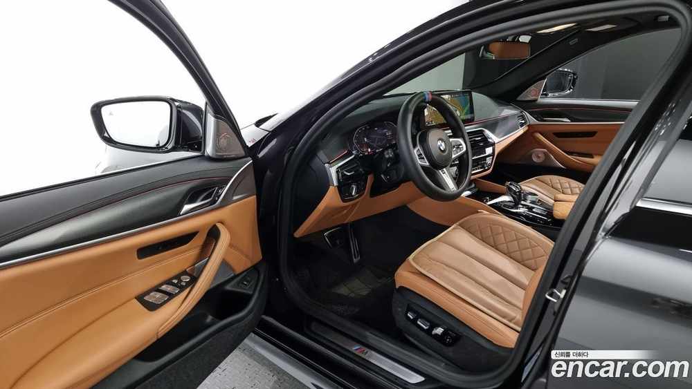 BMW 5 Series (G30) 520i M Sports (07.2023)