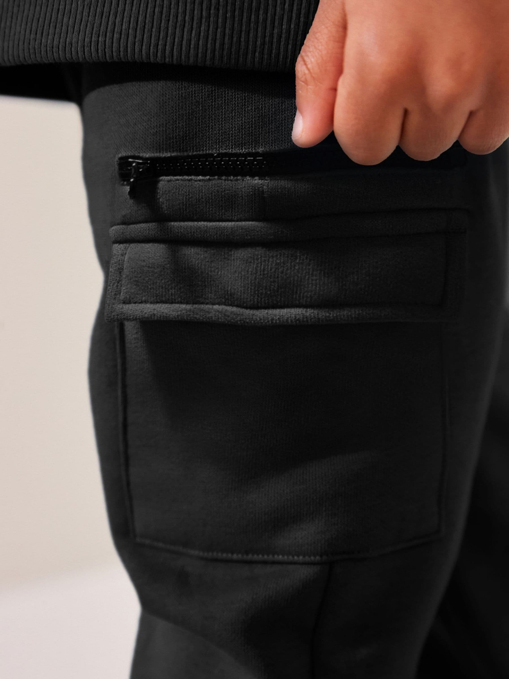 Джоггеры для мальчика Next 609-041, Черный