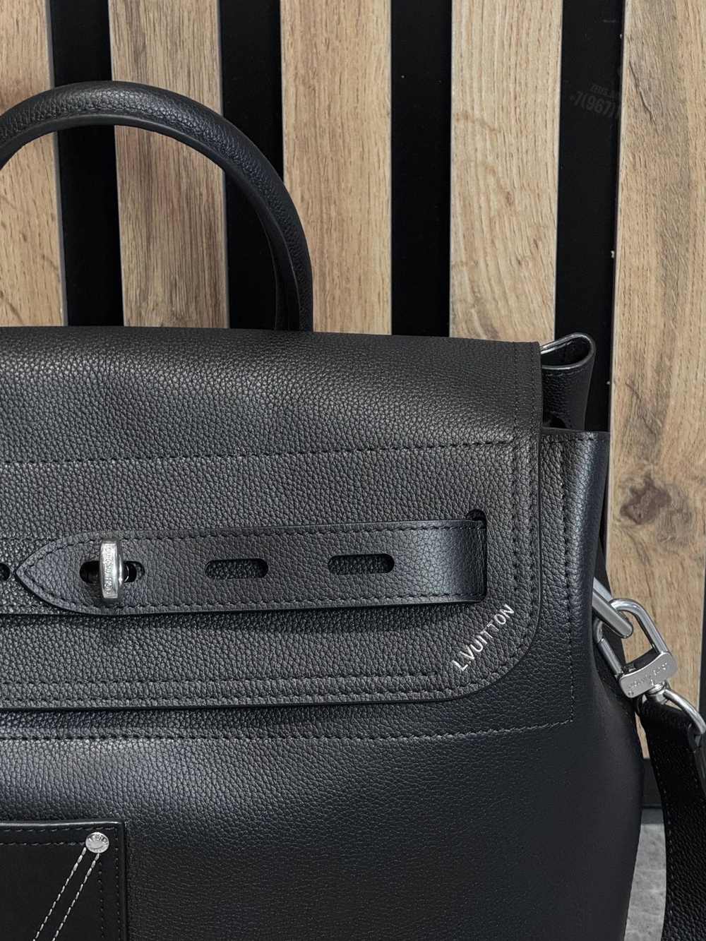 Сумка-портфель Louis Vuitton