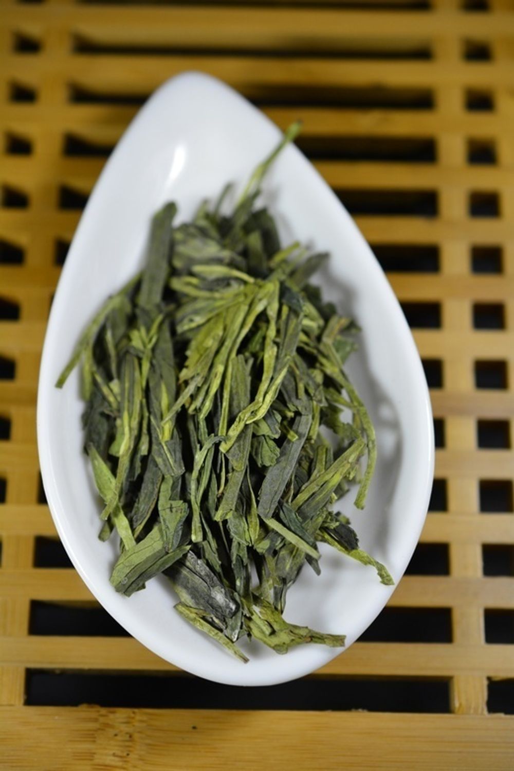 Лун Цзин, крупный лист