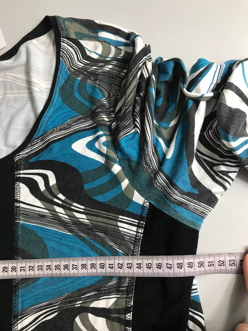 Блузка на молнии, визуально на 52 размер