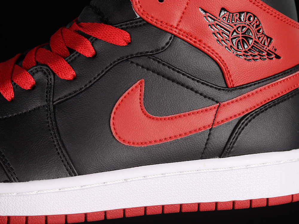 Jordan 1 Mid Alternate Bred (2022)